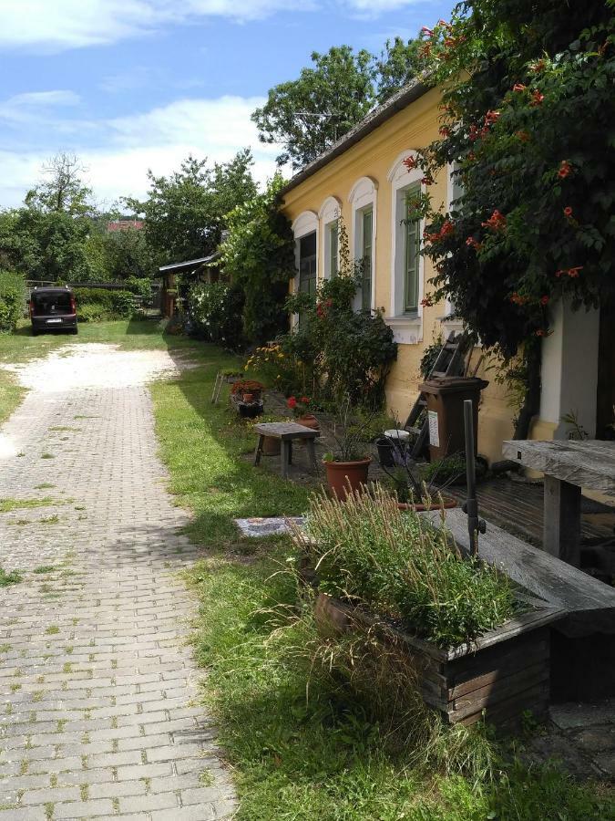 Penzion u sluníčka Mikulov Exterior foto